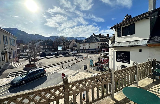 Cozy Duplex in the Heart of Villard Village - Close to Amenities, Sleeps 5