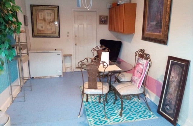 Cozy Fleure Place