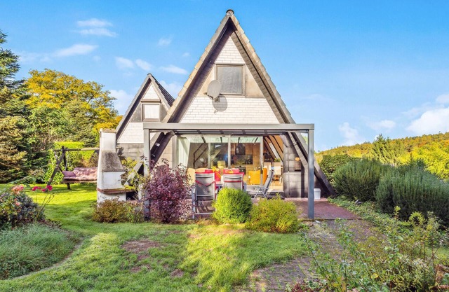 Cozy home in Bad Wünnenberg with WiFi