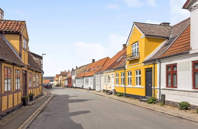 Cozy home in Rudkøbing with WiFi