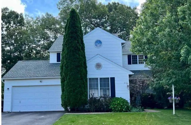 Cozy home minutes from campus