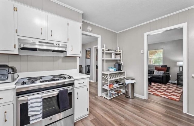 Cozy Home with everything you need at your finger tips.