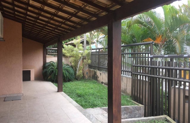 Cozy independent house in condominium with security, and recreation area.