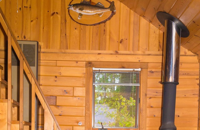 Cozy lake front one bedroom on Lake Vermilion