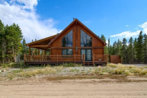 Cozy Mountain Home in Twin Lakes Great for groups