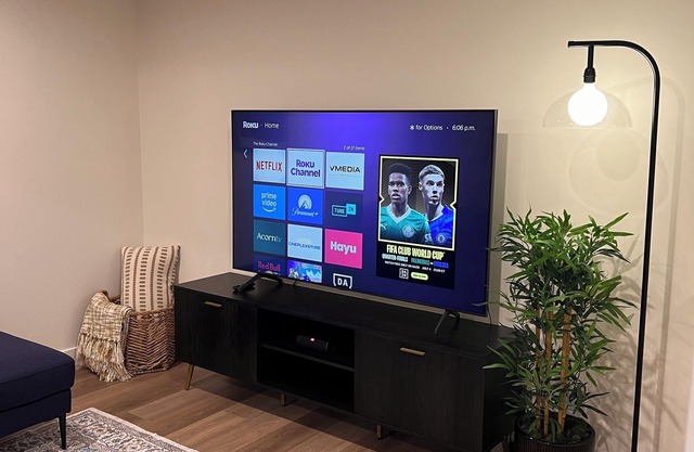 Cozy NW Calgary Suite| 15 mins to Airport| 25min to Downtown| 1 hr to Banff