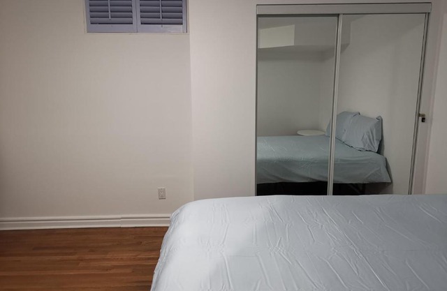 Cozy Private Rooms in Basement
