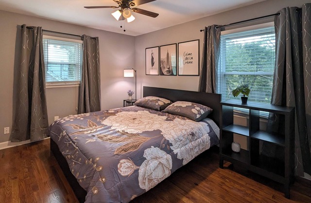Cozy, quiet retreat in south KC