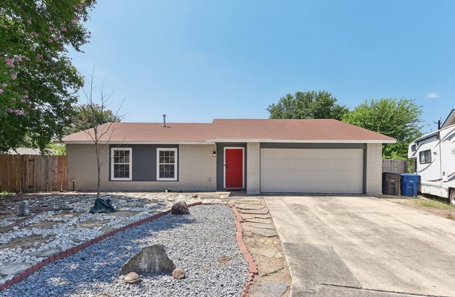 Cozy Rental Near Medical Center, UTSA, Six Flags, Lackland AFB, La Cantera, Rim