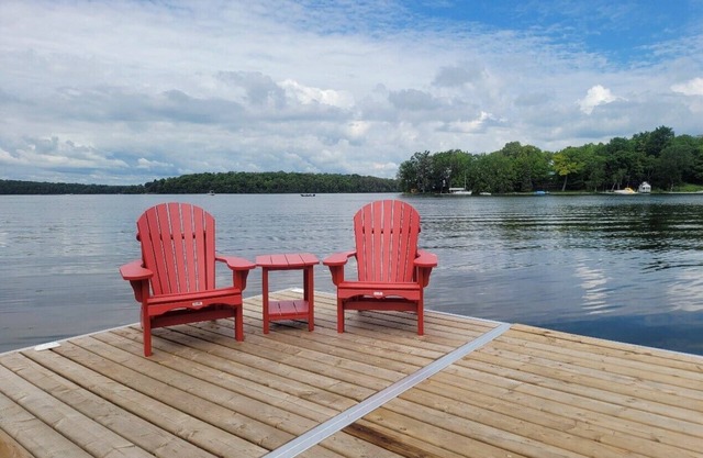 Cozy rice lake cottage