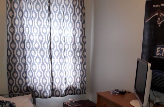 Cozy room in a townhouse (one person)