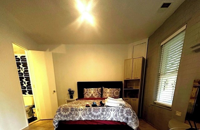 Cozy Silver Spring, MD Basement Suite Near DC & White Oak