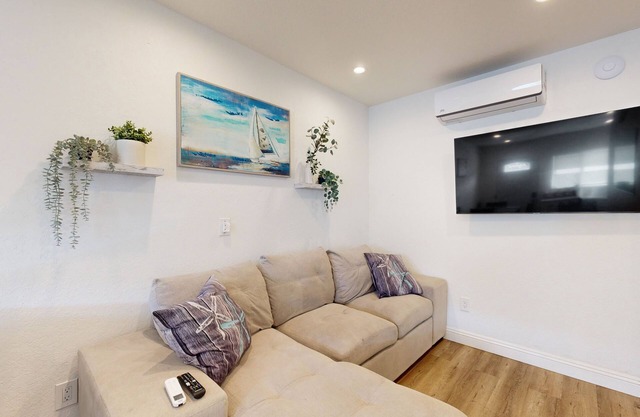 Cozy, Single-Level Getaway with Fast WiFi, Kitchenette, & A/C - Dogs Welcome