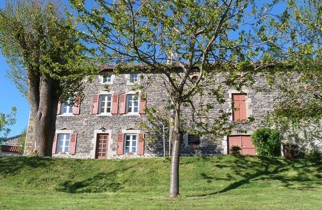 Cozy Stone Farmhouse with Panoramic Views, Game Room, and Baby Equipment