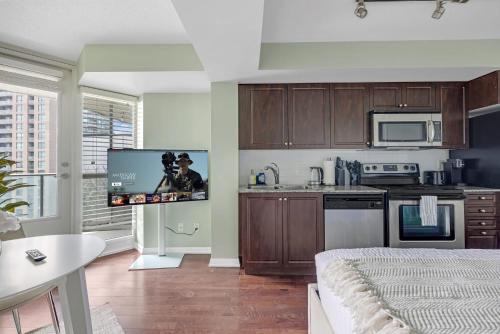 Cozy Studio by the Waterfront & Bentway