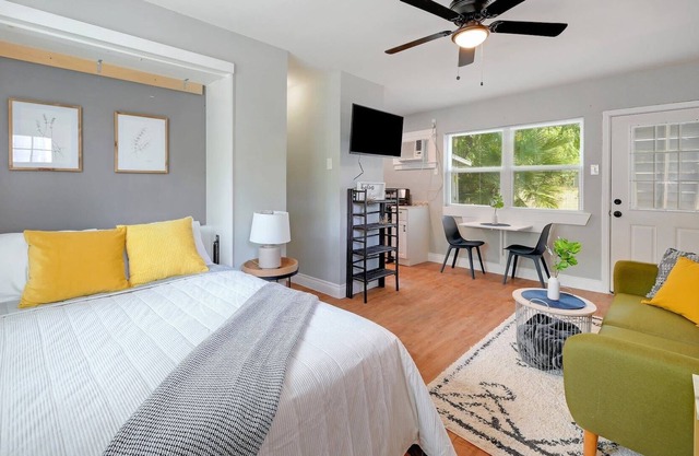 Cozy! Studio near DT Ft.Sam UIW Trinity Pearl (#L)
