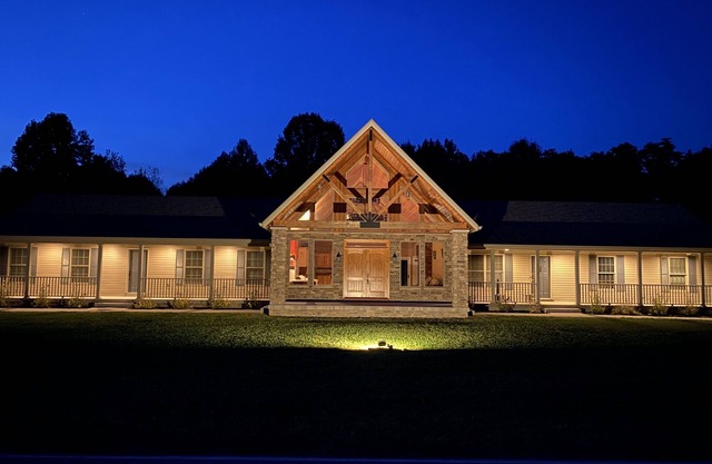 Cozy vacation home in Kings Mountain with incredible views, and tons of room.
