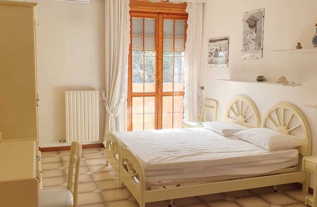 Cozy, warm and in a strategic neighborhood