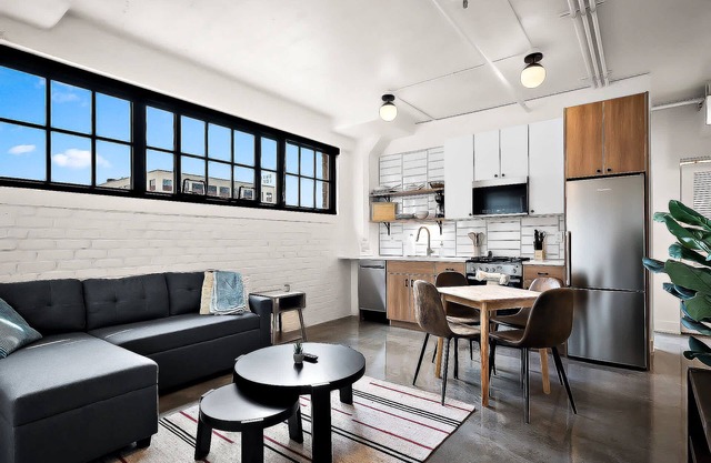 CozySuites NLG - Modern 2BR condo #11