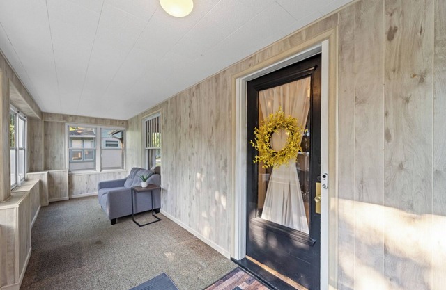 Craftsmen Style Home near campus and downtown