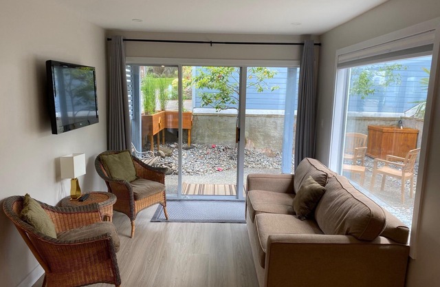 Craig Bay Waterfront Condo