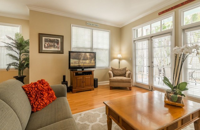 Craig & Cindy Key West Truman Annex 216 Fleming House