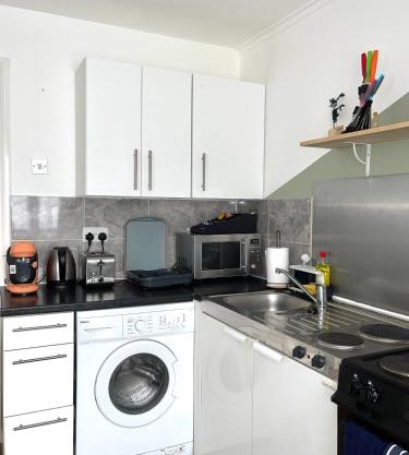 Crescent 1 bed Apartment