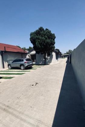 Crown Palace Guesthouse