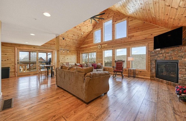 Curb-Free Chalet