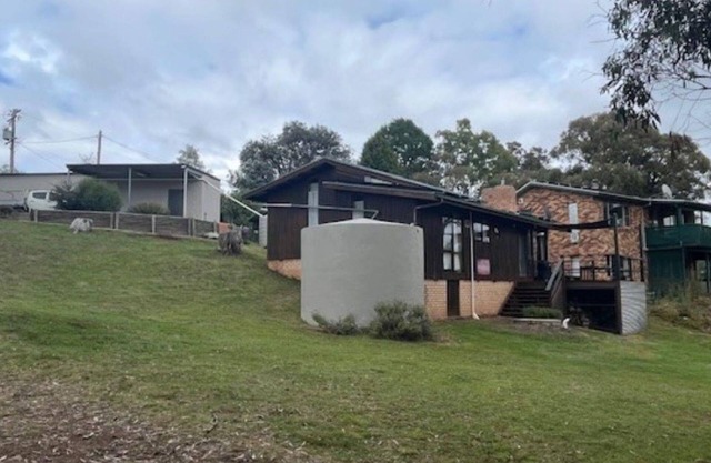 Currawong Cottage - Fishing Paradise