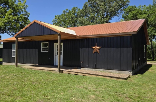 Current River Retreat