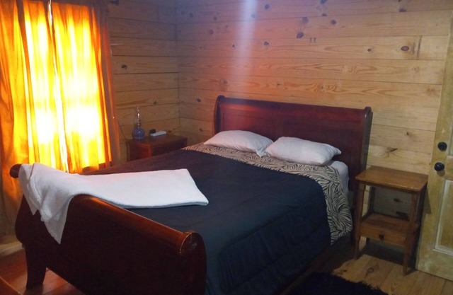 Custom Built Cabin/Man Cave !