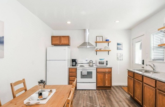Cute and Cozy Waco Studio