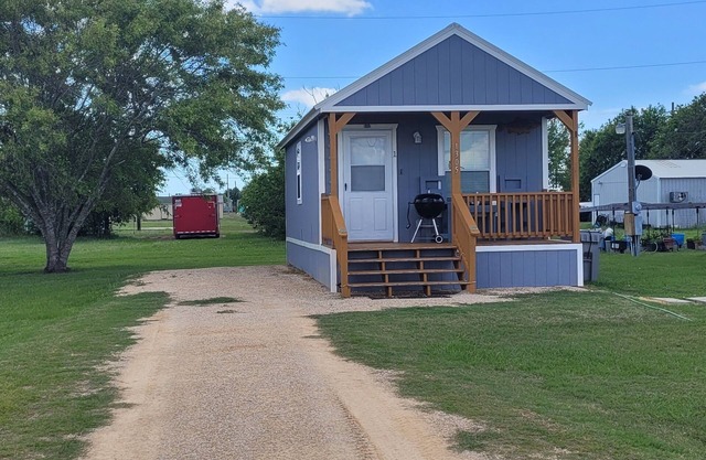 Cute Brand New Coastal Cabins