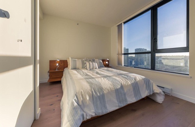 D11 - Tastefully Furnished One Bedroom in Yaletown