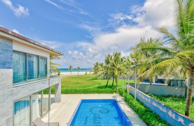 Da Nang Beachfront Villa For a Perfect Vacation