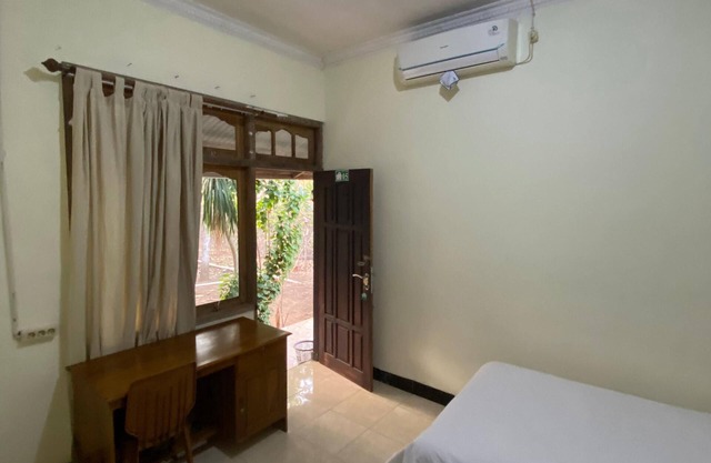 dAlvin: Room 5 | 10 Minutes From Airport