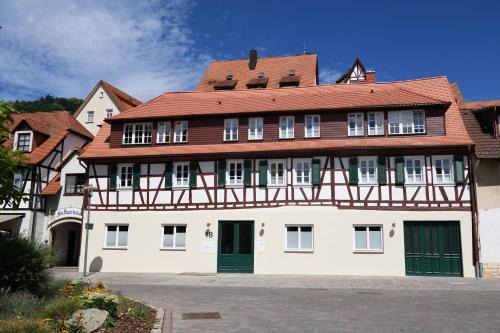 Das schiefe Haus Wohnung Bergstraße