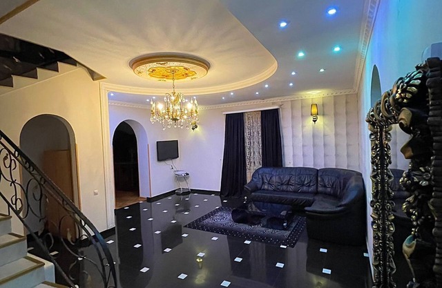 David l apartments