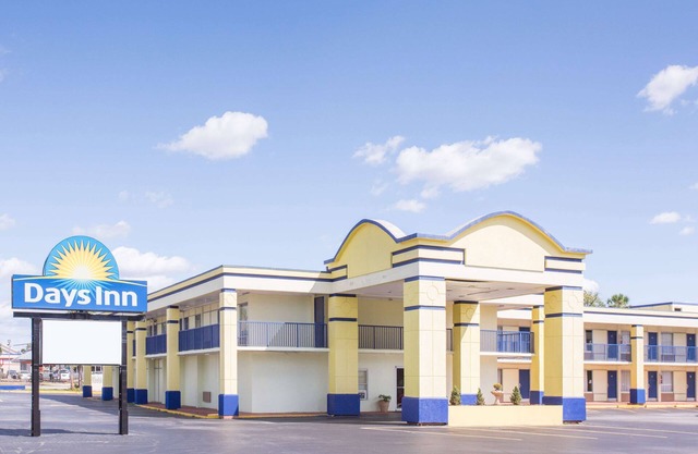 Days Inn by Wyndham Albany