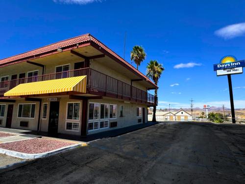 Days Inn by Wyndham Barstow