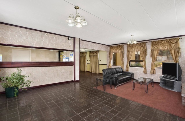 Days Inn by Wyndham Hagerstown I-70