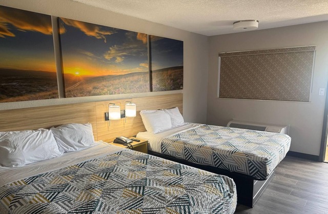 Days Inn by Wyndham Kansas City Northeast