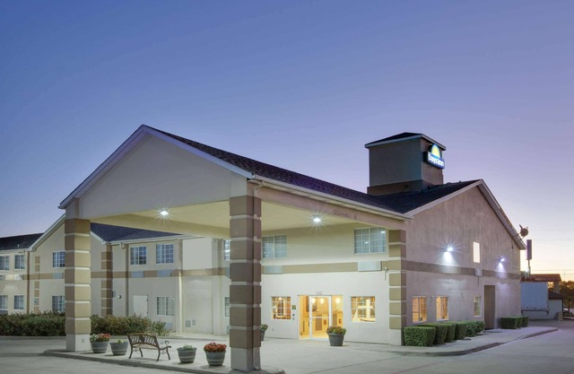 Days Inn by Wyndham Mesquite Rodeo TX