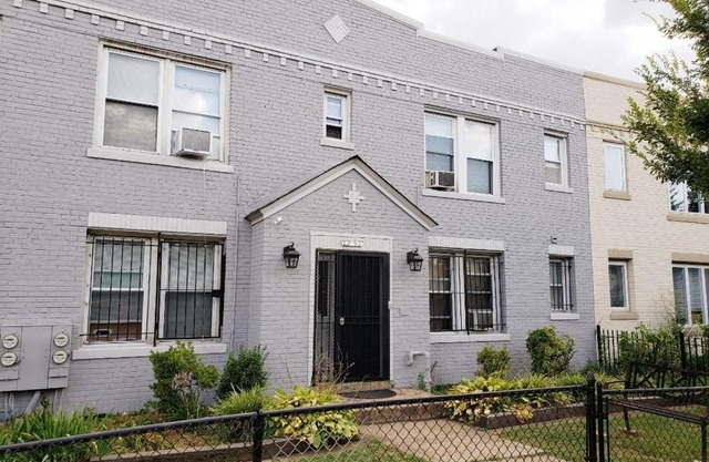 DC Home Stays Trinidad/Ivy City