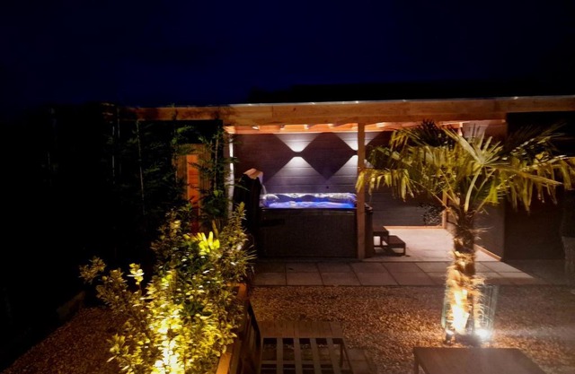 De droom van Zeeland met jacuzzi & Finse sauna