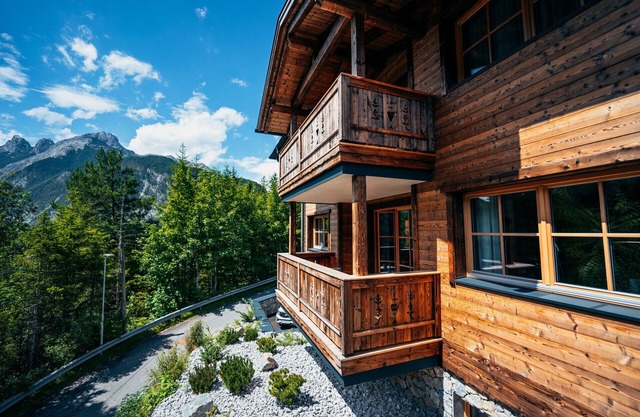 Deer Suite