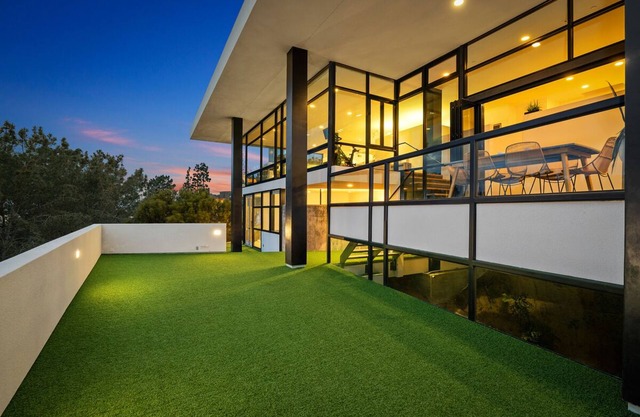 Del Mar Coastal Contemporary Masterpiece