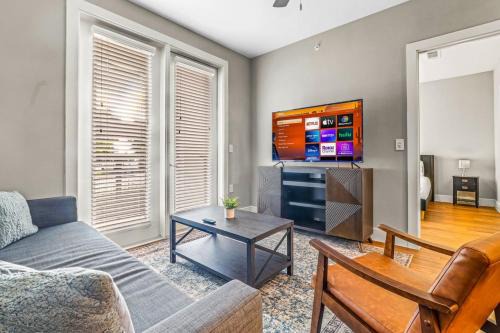 Delightful 1BD 1BA Beautiful Pool in Fort Worth