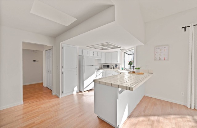 Delightful 4BR Home Nr Downtown Reno w Fireplace